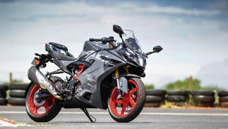 भारत मैं लॉन्च हुआ 2025 TVS Apache RR 310: क्या है खास?