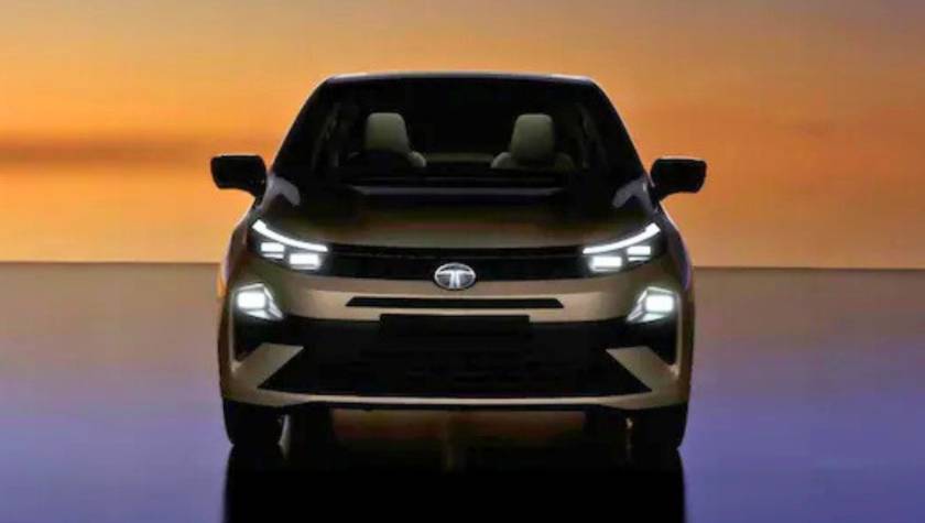 Tata Altroz Facelift: टाटा की प्रीमियम हैचबैक लॉन्च होने के लिए तैयार