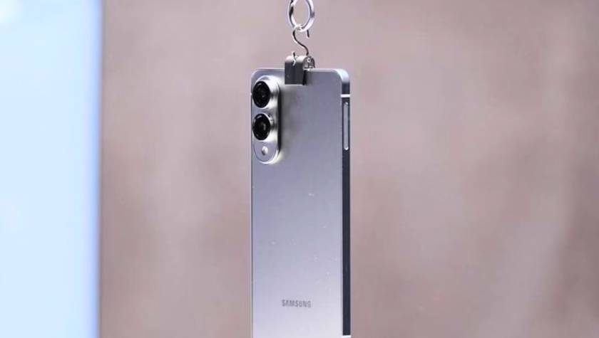 Samsung Galaxy S25 Edge: स्लिम डिजाइन इसका सबको बनाया दीवाना