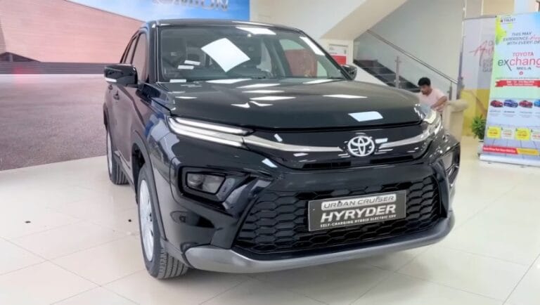 2025 Toyota Urban Cruiser Hyryder