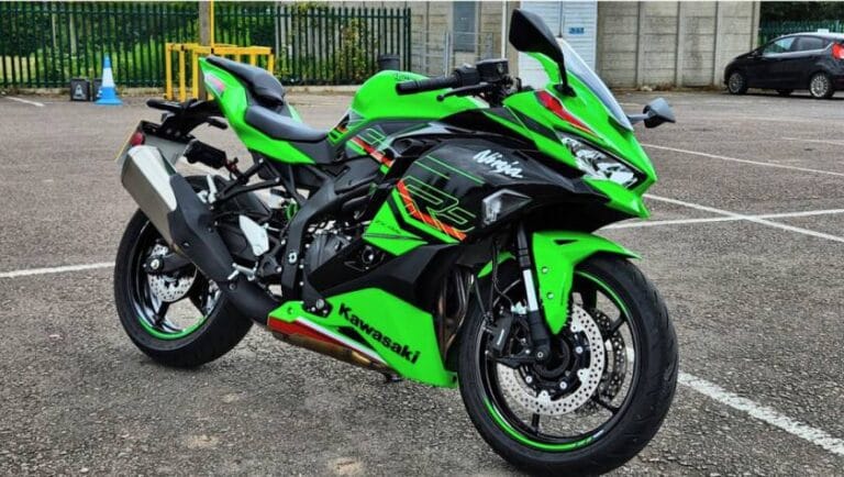 Kawasaki Ninja ZX-4R