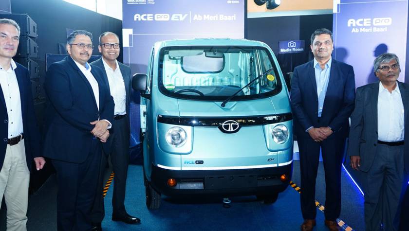 Tata Ace Pro लॉन्च हुआ सिर्फ 3.99 लाख रुपए मैं, फीचर्स जो सभी का दिल जीत ले