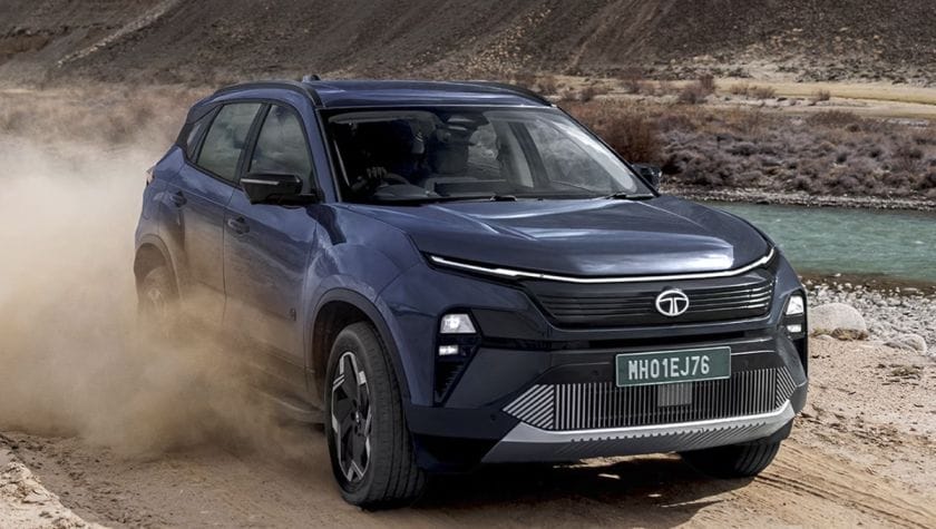 600km की रेंज और 14.5 इंच डिस्प्ले के साथ आया हाथी जैसी ताकत बाला Tata Harrier EV